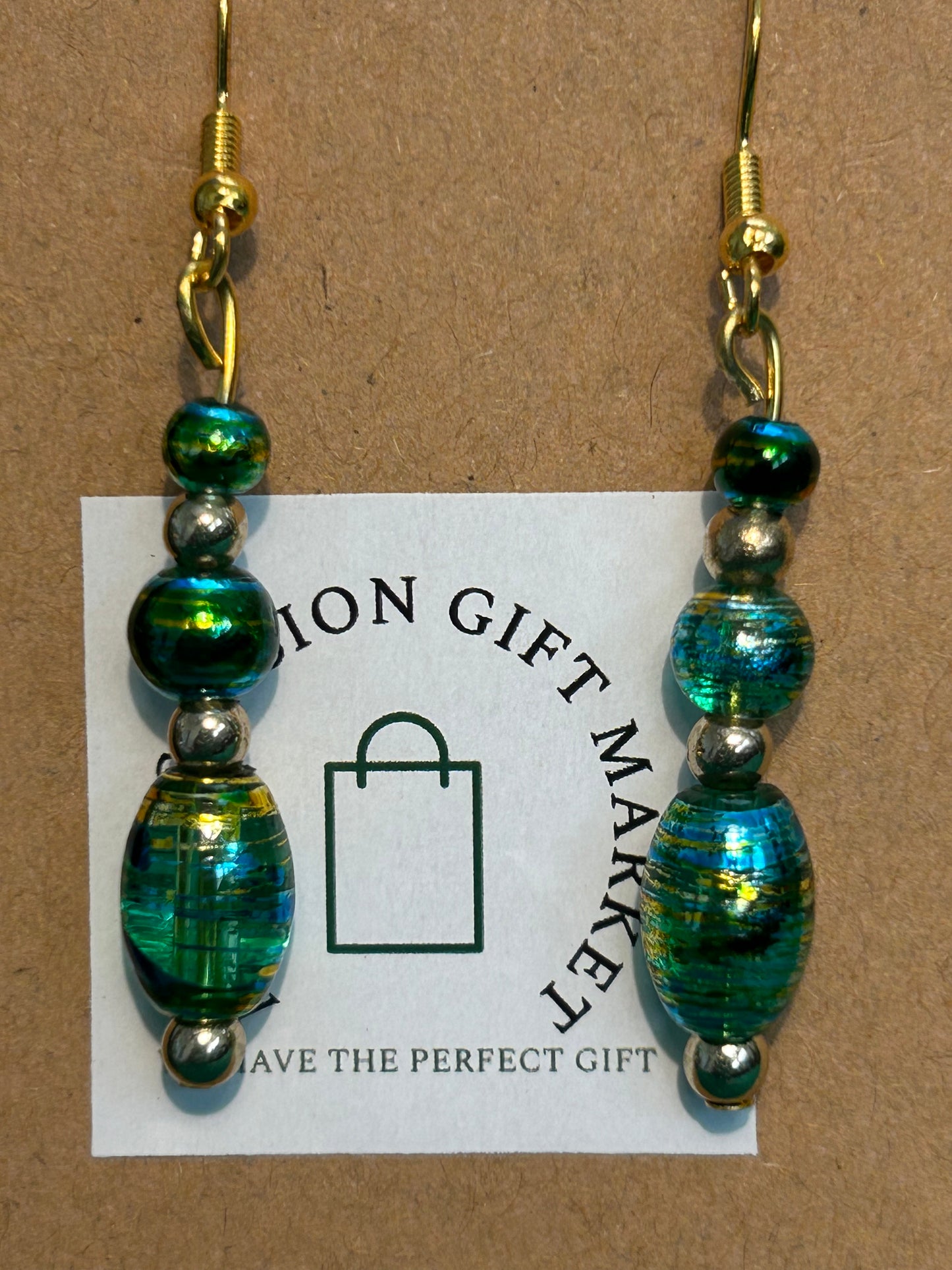 Long jade green earrings - glass beads