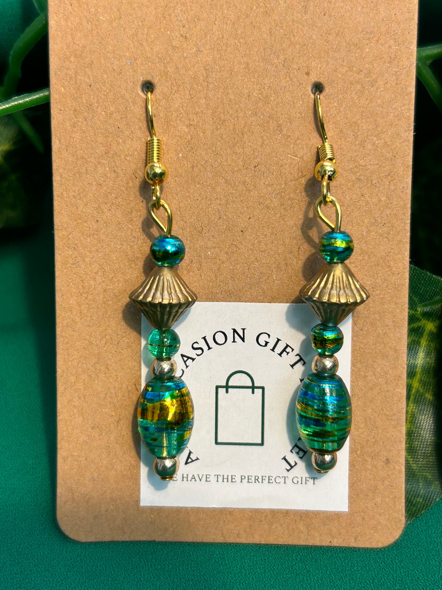 Long jade green earrings - glass beads