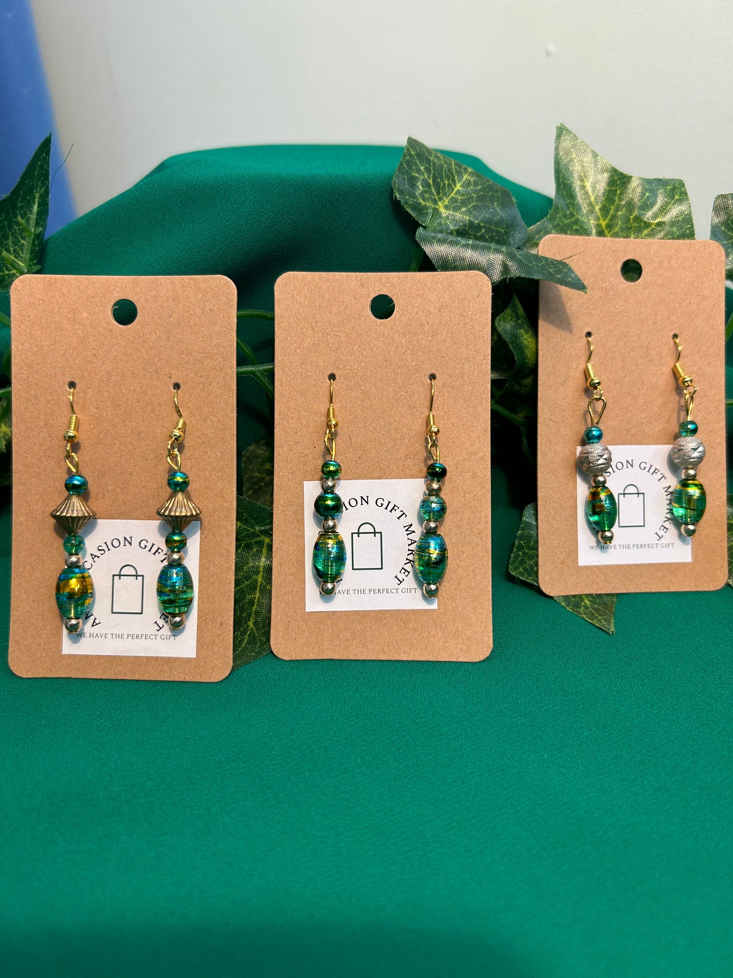 Long jade green earrings - glass beads